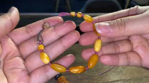 有60颗珠子两人轮流从中取，谁能拿到最后一颗？
