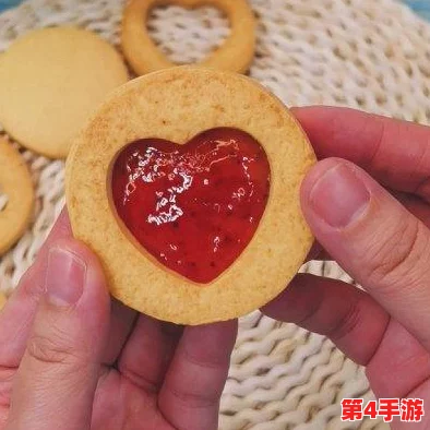 夹心饼干男生做酿酿酱酱,分享创意美食与生活小技巧的完美结合 夹心饼干男生做酿酿酱酱,分享创意美食与生活小技巧的完美结合