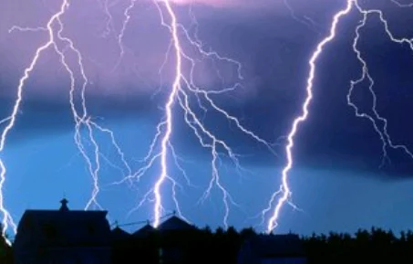 雷电将军被插屁眼,令人震惊的情节引发热议与讨论,网友反应各异 雷电将军被插屁眼,令人震惊的情节引发热议与讨论,网友反应各异