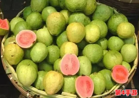 丝瓜草莓芭乐秋葵蕾丝榴莲：六味奇果齐聚，开启舌尖上的缤纷冒险