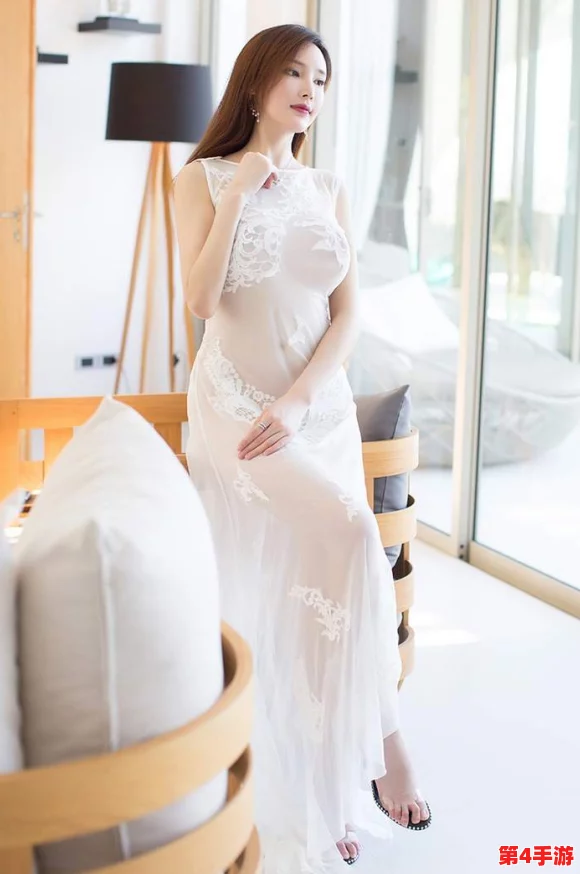 周妍希浴室无码三点尽露，展现出令人惊艳的身材与自信，成为热议焦点