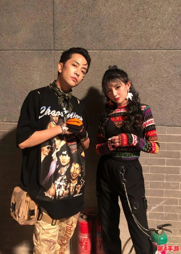 十八岁新疆女RAPPER:沙漠玫瑰绽放,用韵律点燃西域之夜 十八岁新疆女RAPPER:沙漠玫瑰绽放,用韵律点燃西域之夜
