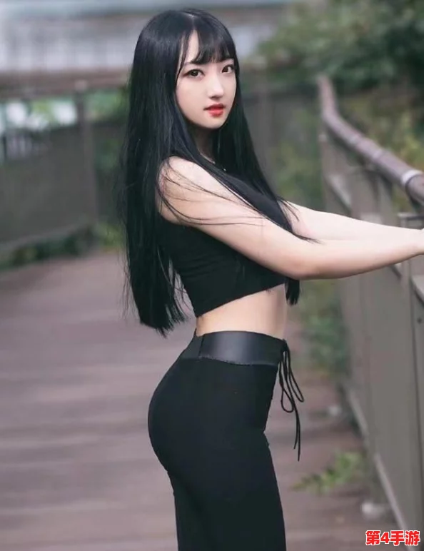 91jk白丝:时尚潮流新宠,尽显青春活力与个性魅力的完美结合 91jk白丝:时尚潮流新宠,尽显青春活力与个性魅力的完美结合