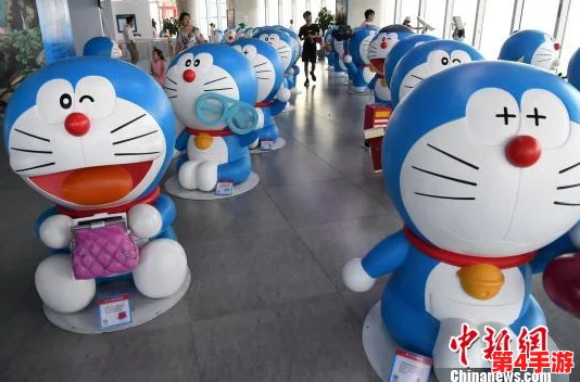 探索哆啦A梦铜锣烧店：未来商店奇趣商品全览，超越想象的味蕾盛宴与惊喜好物！