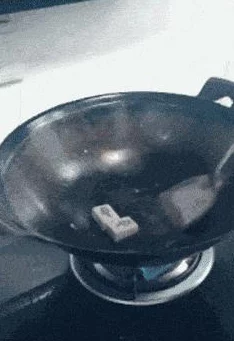 二人一起生猴子全程不盖被子,甜蜜互动引发网友热议,感情升温令人羡慕 二人一起生猴子全程不盖被子,甜蜜互动引发网友热议,感情升温令人羡慕
