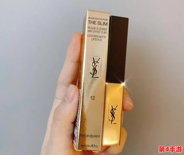ysl水蜜桃官网网友热评:这款唇膏让我的嘴唇瞬间变得水润光泽,仿佛被阳光亲吻过一样! ysl水蜜桃官网网友热评:这款唇膏让我的嘴唇瞬间变得水润光泽,仿佛被阳光亲吻过一样!