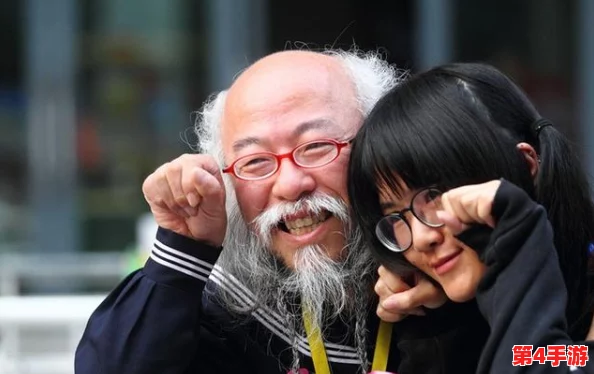 日本老头GAy胖老头GAy:网友热评这一独特现象,称其富有个性,并引发广泛讨论和共鸣 日本老头GAy胖老头GAy:网友热评这一独特现象,称其富有个性,并引发广泛讨论和共鸣