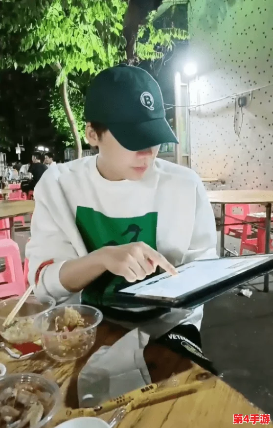 男男gαy洗澡互吃鳮吧网站，网友热议：这个网站真是太有趣了，大家的互动让人忍俊不禁！