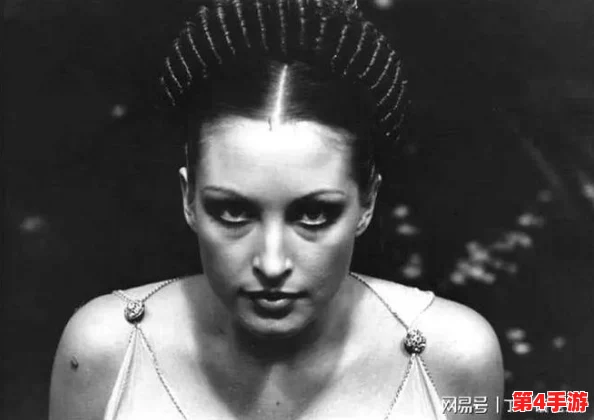 欧美群伦XXX猛交:深度理解西方文化中的多人性爱关系 欧美群伦XXX猛交:深度理解西方文化中的多人性爱关系