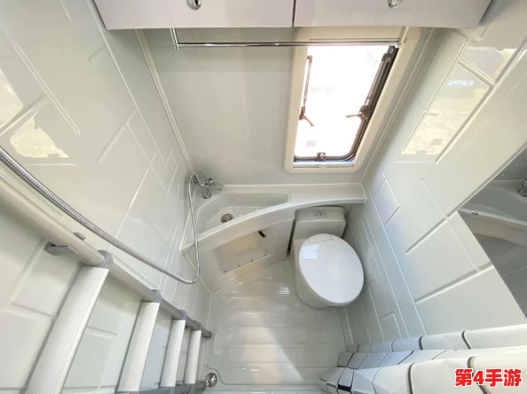 办公室能不能干湿你 顶：从工作环境的舒适度与效率谈起，如何平衡个人需求与团队氛围