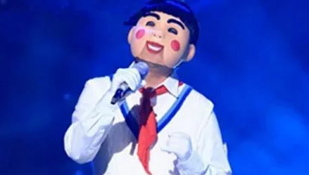 暴走吃瓜 爆走黑料：在网络时代，如何理性看待舆论与真相的交锋？