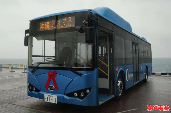 苏苏的公交车日记：网友热议“这真是一个充满温暖与故事的标题，让人期待每一篇日记！”