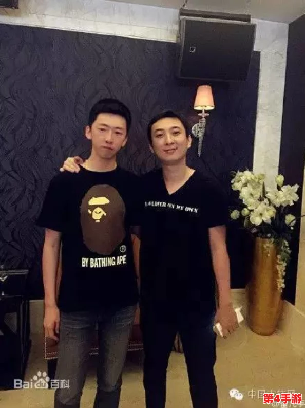 冲哥黑料全网一手网红黑料,记住回家地址9，揭示了网络红人背后的不为人知的故事与争议，引发广泛关注