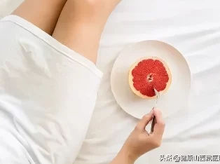 真人实拍女处破出血,揭示女性生理健康的重要性与常见误区分析 真人实拍女处破出血,揭示女性生理健康的重要性与常见误区分析