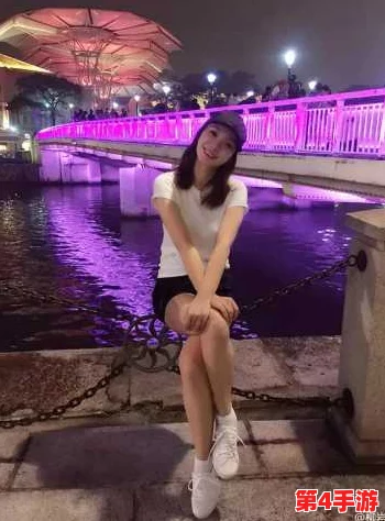 校花 扒腿让我C视频,展现青春活力与勇敢追求梦想的正能量! 校花 扒腿让我C视频,展现青春活力与勇敢追求梦想的正能量!