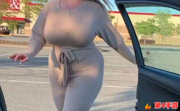 肥肥大BBWBBWBBWBBW，展现了多样美的魅力和自信