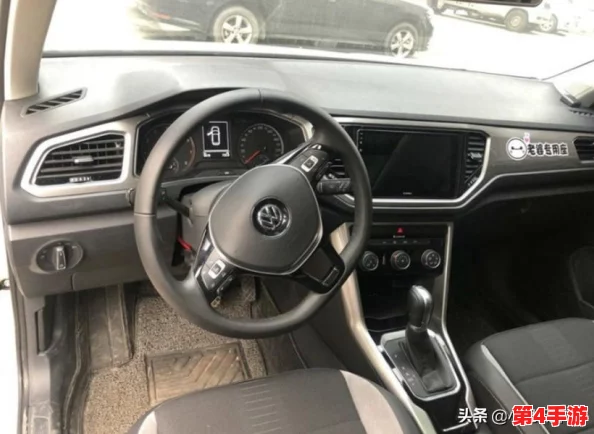地下城与勇士》中，高爆发伤害戒指精选：探索哪一款能助你战力飙升至巅峰！