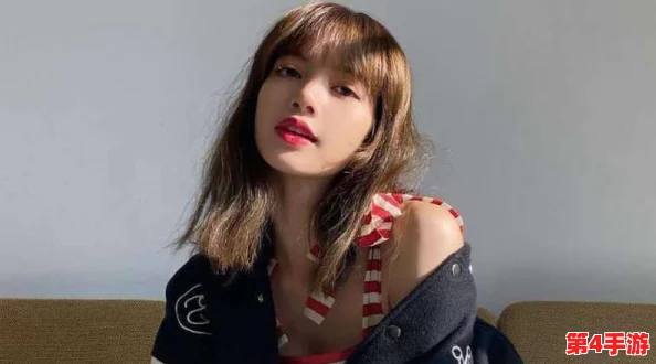 蘑菇官网黑料爆料Lisa，一触即发，不可收拾