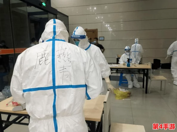 白丝护士潮吹：展现医护人员的专业素养和精神风采