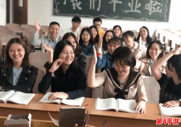 班长是我们班的公共插座，近日被评为“优秀学生干部”，受到全校师生的广泛赞誉与认可