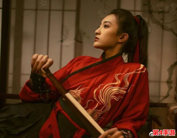 性XXXXX古装A级：勇敢突破传统，展现华丽之美与深刻内涵的正能量佳作