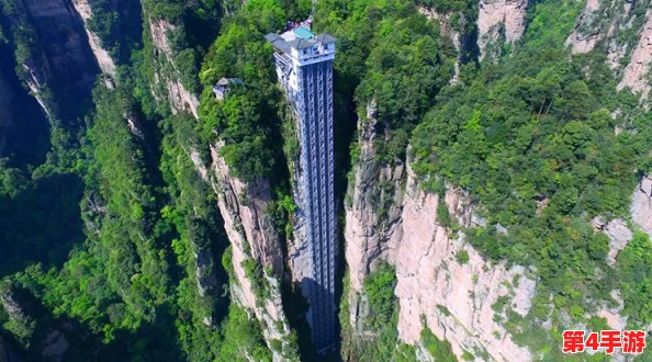 《我的世界》创意建筑教程:从零开始打造高效实用的自动电梯系统全攻略 《我的世界》创意建筑教程:从零开始打造高效实用的自动电梯系统全攻略