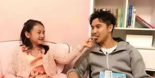 董小宛的AV免费无码引发热议，网友纷纷讨论其背后的行业现状与影响力