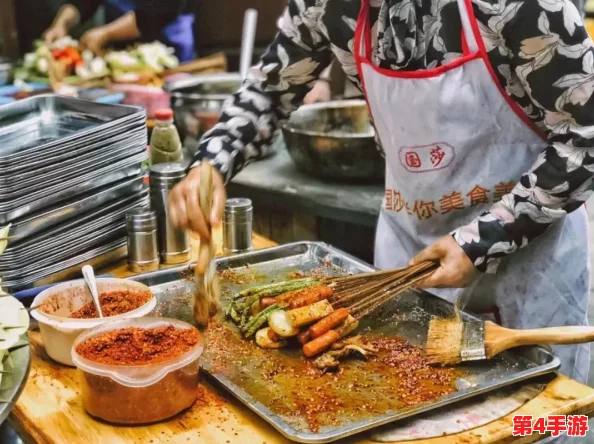 粉洞洞饿了想吃大香肠,网友热议美食背后的文化与情感联系引发广泛关注 粉洞洞饿了想吃大香肠,网友热议美食背后的文化与情感联系引发广泛关注