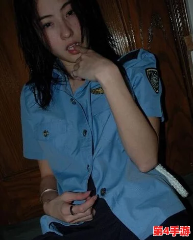 艳照张柏芝XXXHDXXX引发热议，网友纷纷讨论其影响与后果，娱乐圈再掀波澜