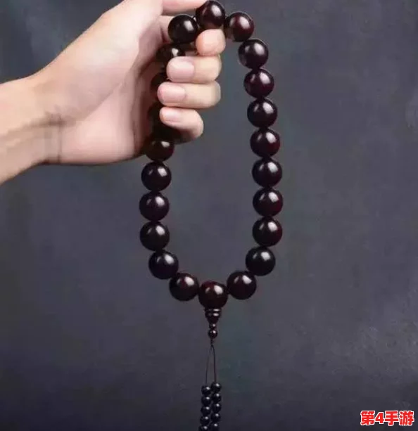 一颗一颗的放入佛珠双男主,网友称赞剧情细腻,情感真挚,深刻剖析了人性与信仰的关系 一颗一颗的放入佛珠双男主,网友称赞剧情细腻,情感真挚,深刻剖析了人性与信仰的关系