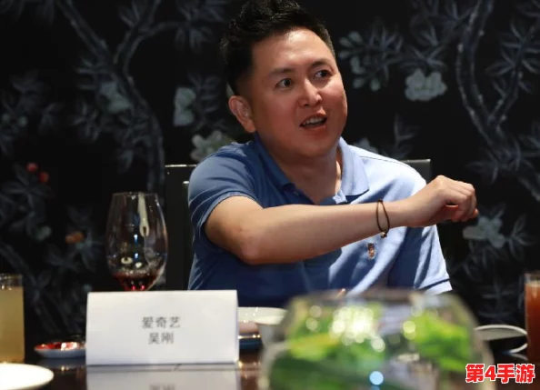 王晴和三个维修工：一场意外的合作如何改变了小区的生活环境与邻里关系