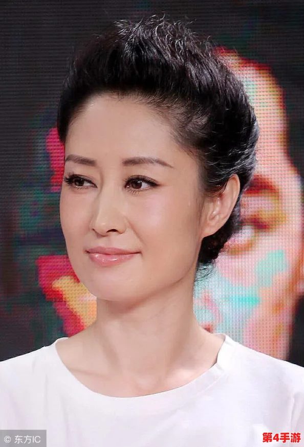 性Free老太婆性XXX:对老年人性自由与社会观念的深刻理解与反思 性Free老太婆性XXX:对老年人性自由与社会观念的深刻理解与反思