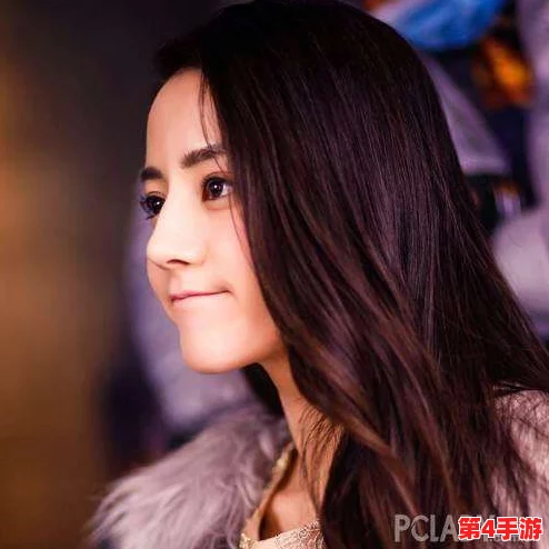 星空无限传媒回家过年七部曲女主，因其出色表现获评年度最佳女演员，引发广泛关注与讨论