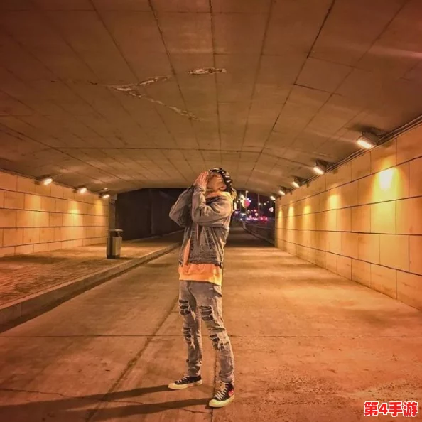 潮水19岁rapper最火的一句引发热议，网友纷纷讨论其背后的深意与影响力