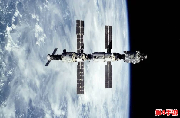 《超星崛起》震撼发布：自由策略宇宙争霸，全新战舰设定引领星际战争新风潮！