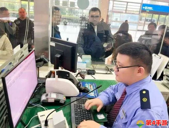 售票员用小xue查票20路,竭尽所能,不遗余力 售票员用小xue查票20路,竭尽所能,不遗余力