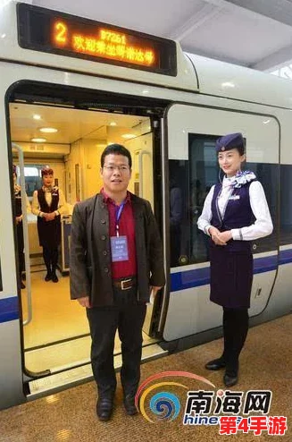 老周张琳公交车:一场温暖的相遇,见证了城市生活中的点滴感动与人情味 老周张琳公交车:一场温暖的相遇,见证了城市生活中的点滴感动与人情味