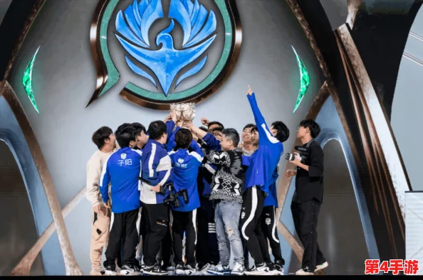 《王者荣耀》全新局内特效道具“星河游弋”震撼上线，武汉eStarPro战队专属福利来袭！