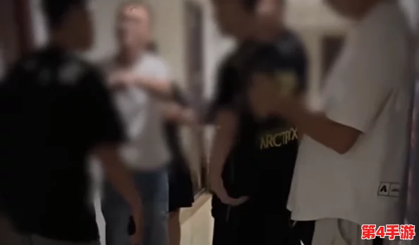 女厕圆润大屁股偷拍引发社会关注，反映出公共场所隐私保护的严重缺失与人们道德观念的亟待提升