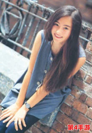 张柏芝下面毛又多又密，网友热议其个人形象与时尚选择，引发广泛关注和讨论