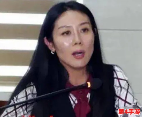 四川老熟女被曝与多名富商绯闻缠身,传言其背后有政府高官撑腰 四川老熟女被曝与多名富商绯闻缠身,传言其背后有政府高官撑腰