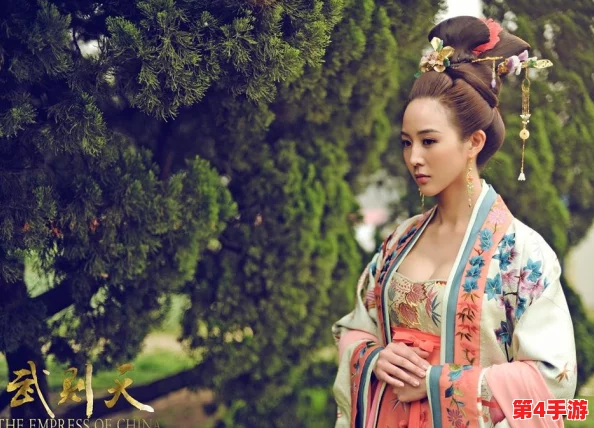 八尺夫人 满天星：探寻这位传奇女性背后的故事与她在文化中的深远影响
