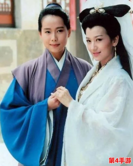 许仙当着白娘子曹小青为情所困，展现中国古典爱情故事中的悲欢离合与伦理冲突