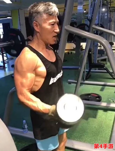 醉酒老头GAy胖老头GAy:探讨饮酒对老年人身心健康的影响及社会认同问题 醉酒老头GAy胖老头GAy:探讨饮酒对老年人身心健康的影响及社会认同问题