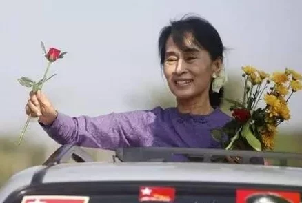 男女上下120度:探讨性别关系中的权力动态与社会影响的最新进展与研究成果 男女上下120度:探讨性别关系中的权力动态与社会影响的最新进展与研究成果