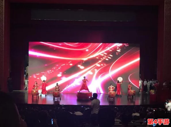 麻花传MD0044苏蜜清歌咖啡屋:传闻店内隐藏神秘调酒师,顾客喝了都说好! 麻花传MD0044苏蜜清歌咖啡屋:传闻店内隐藏神秘调酒师,顾客喝了都说好!