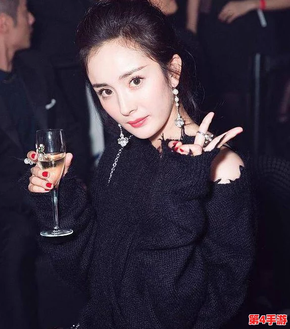 中国黄色大片′被曝光!内幕揭秘明星们的真实生活细节和不为人知的故事 中国黄色大片′被曝光!内幕揭秘明星们的真实生活细节和不为人知的故事