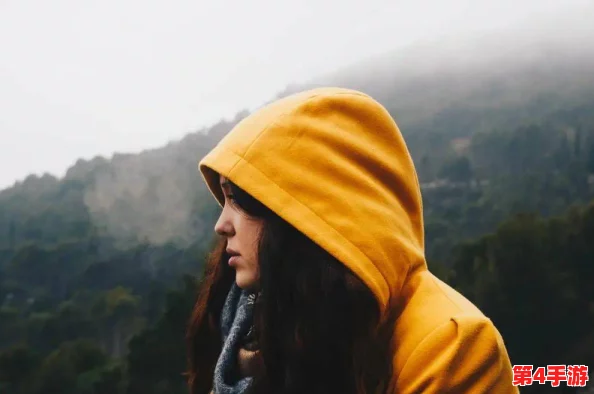 男生将坤坤 进女生的句号，细节曝光！内幕揭秘：两人关系曝光，网友热议恋情真假