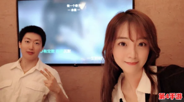 狂c亲女的文H诱欢暖暖，引发网友热议，大家对这种题材的接受度和道德界限有不同看法