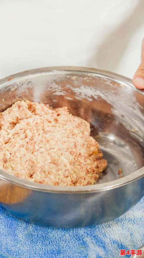 言教授要稳住肉馅小水饺：从传统美食的传承与创新看地方特色饮食文化的发展路径